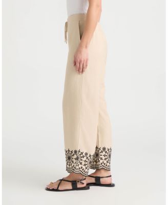 Women's Pull-On Cropped Pant with Embroidered Hem