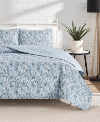 Soft Floral Reversible Design 3-Pc Quilt Set, King