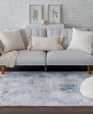 Beveren Ezra 7'6"X9'6" Area Rug