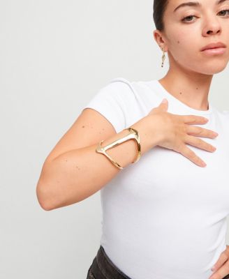 Stingray Structure Bracelet