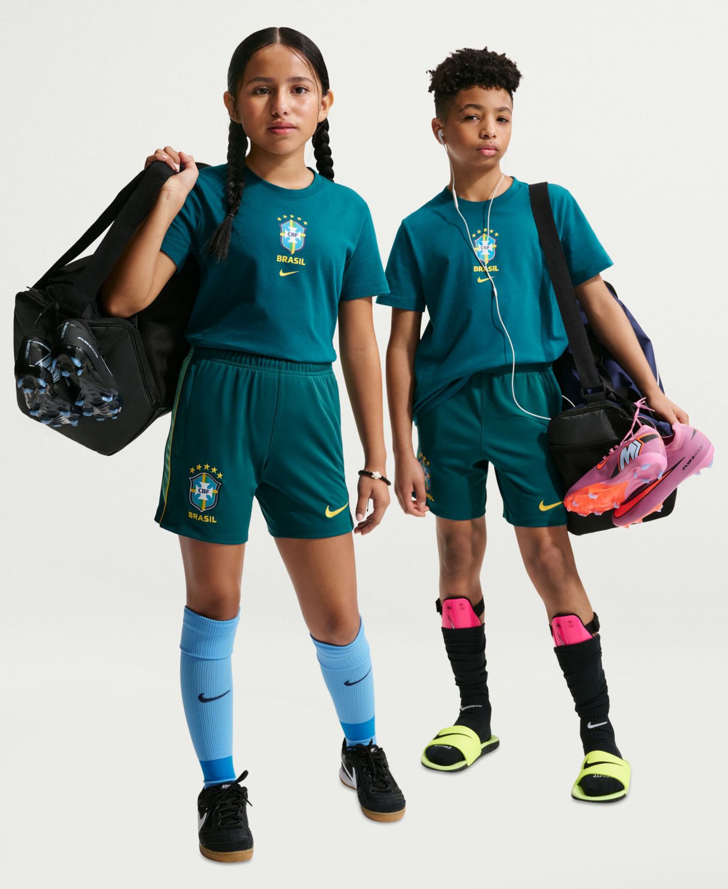 Шорты Nike Brazil Soccer Dri-FIT Shorts для девочек, цвет: Бирюзовый зелёный — фото 1