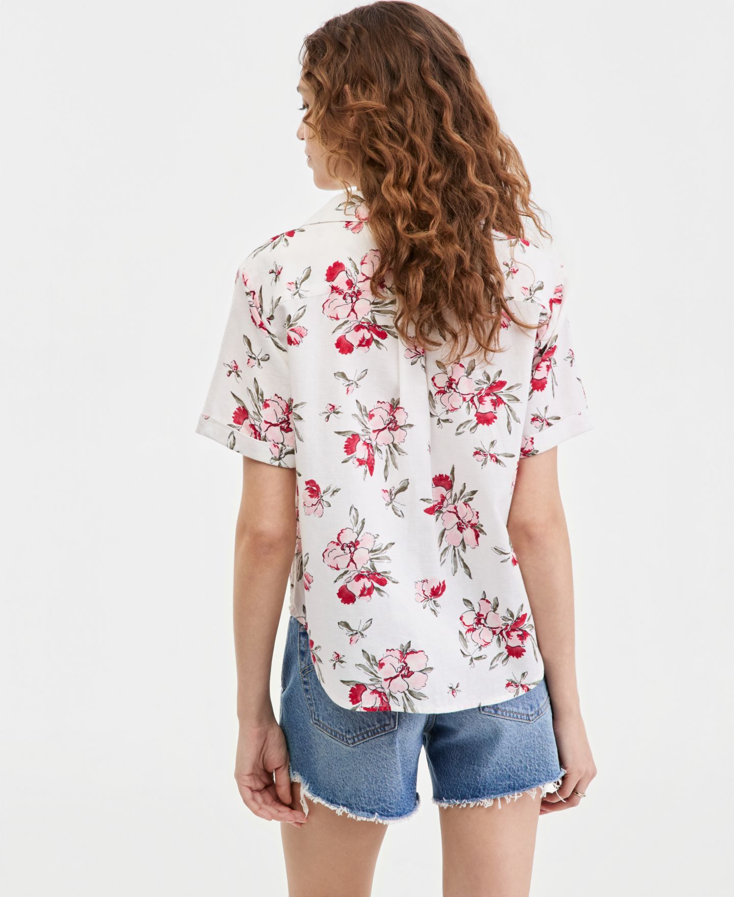 Женская рубашка Levi's Bennie Short-Sleeve Camp, цвет: С принтом коралловый пудровый — фото 4