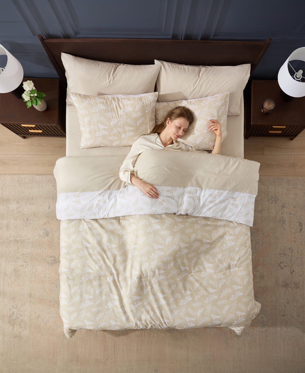 Nestl Luxury Soft Botanical Design 7-Pc. Comforter Set