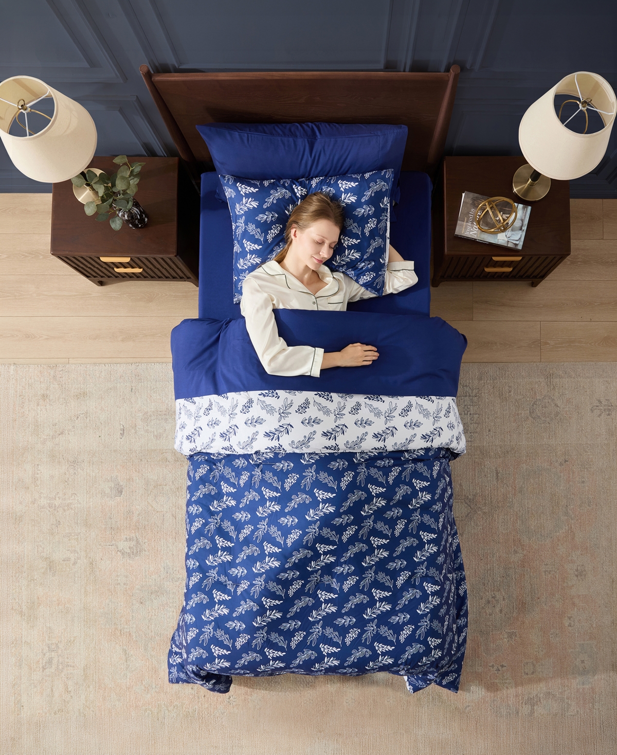 Nestl Luxury Soft Botanical Design 5-Pc. Comforter Set