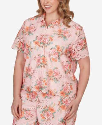 Plus Size Floral Scalloped Hem Camp Shirt