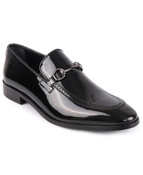Мужские туфли VELLAPAIS Edroy Horsebit Buckle Slip-On Dress Loafers, цвет: Чёрный