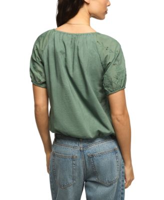 Woman's Short-Sleeve Bubble Top