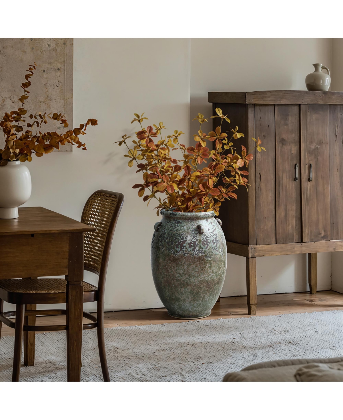 LuxenHome Antiqued Terracotta Jar Vase, Rustic 17-Inch Green & Brown Flower Holder