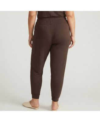 Plus Size Signature Jogger Pants