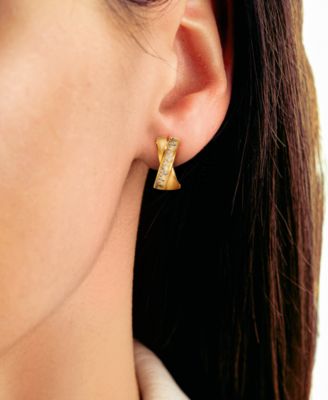 Nude Diamond Earrings (0.45 ct. t.w.) in 14k Honey Gold