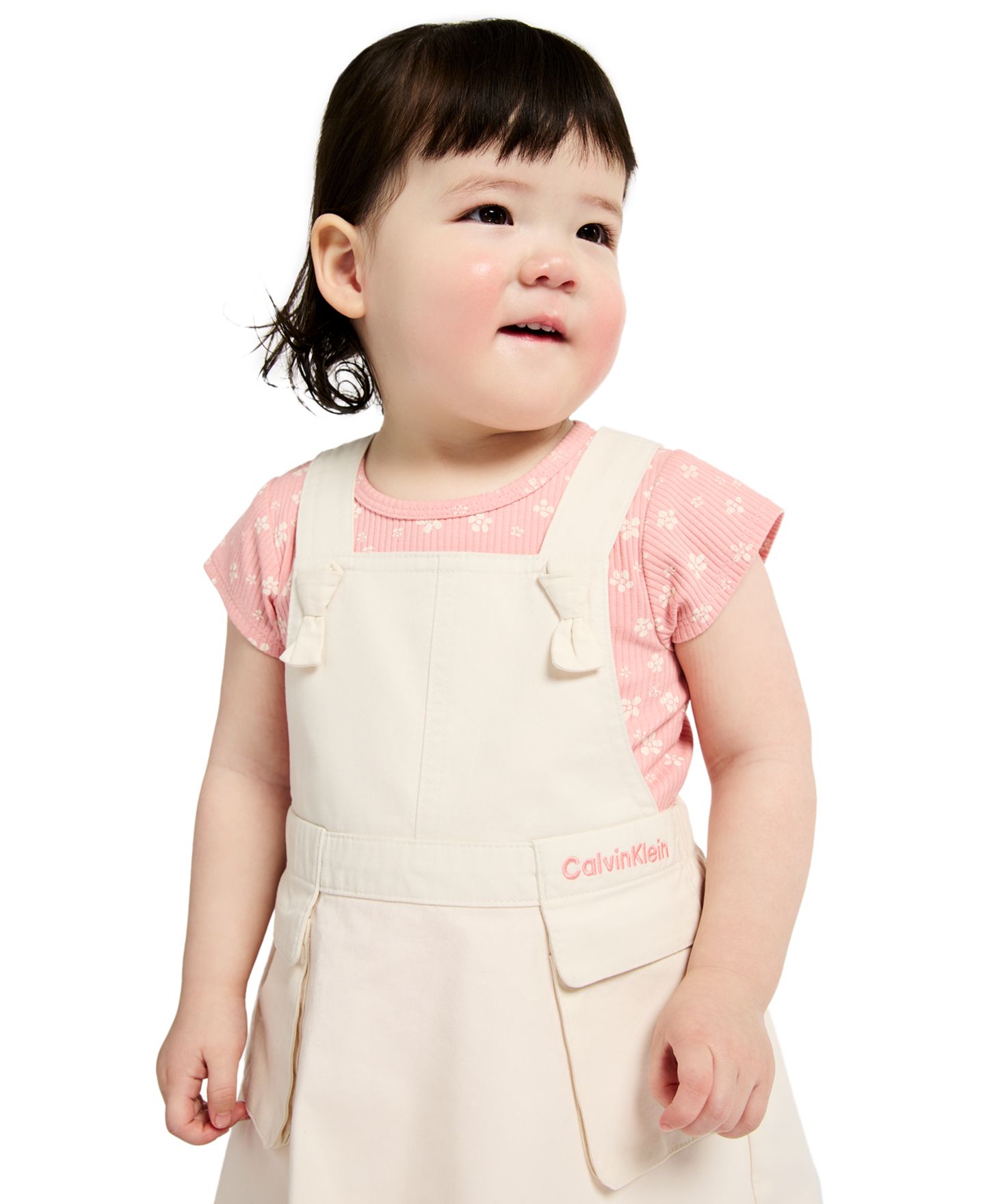 Комплект Calvin Klein Ribbed Printed Bodysuit & Denim Overall, 2-Piece Set для девочек-малышей, цвет: Кремовый / Розовый — фото 2