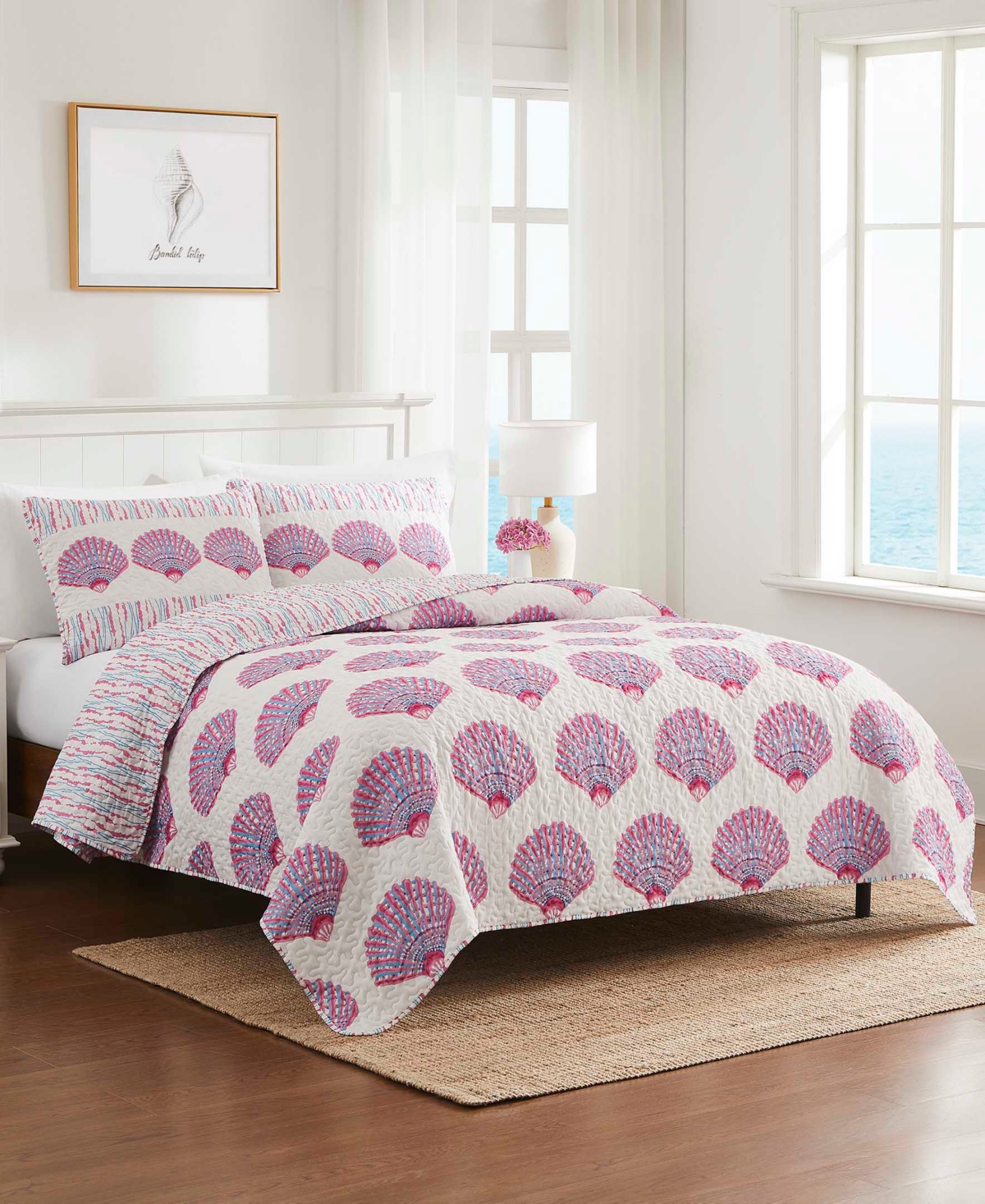 Avanti Scallop Shell Reversible 3-Pc. Quilt Set