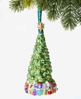Chicago Tree With Star Ornament