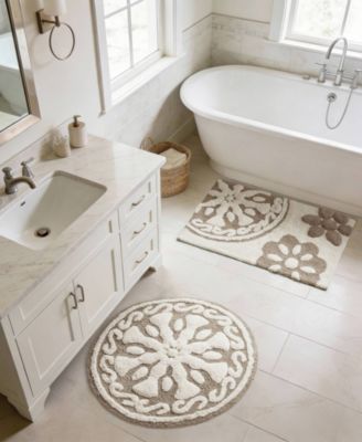 Casablanca Tufted Cotton Bath Rug, 20" x 30"