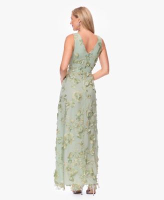 Women's V-Neck 3D Embroidered Gown