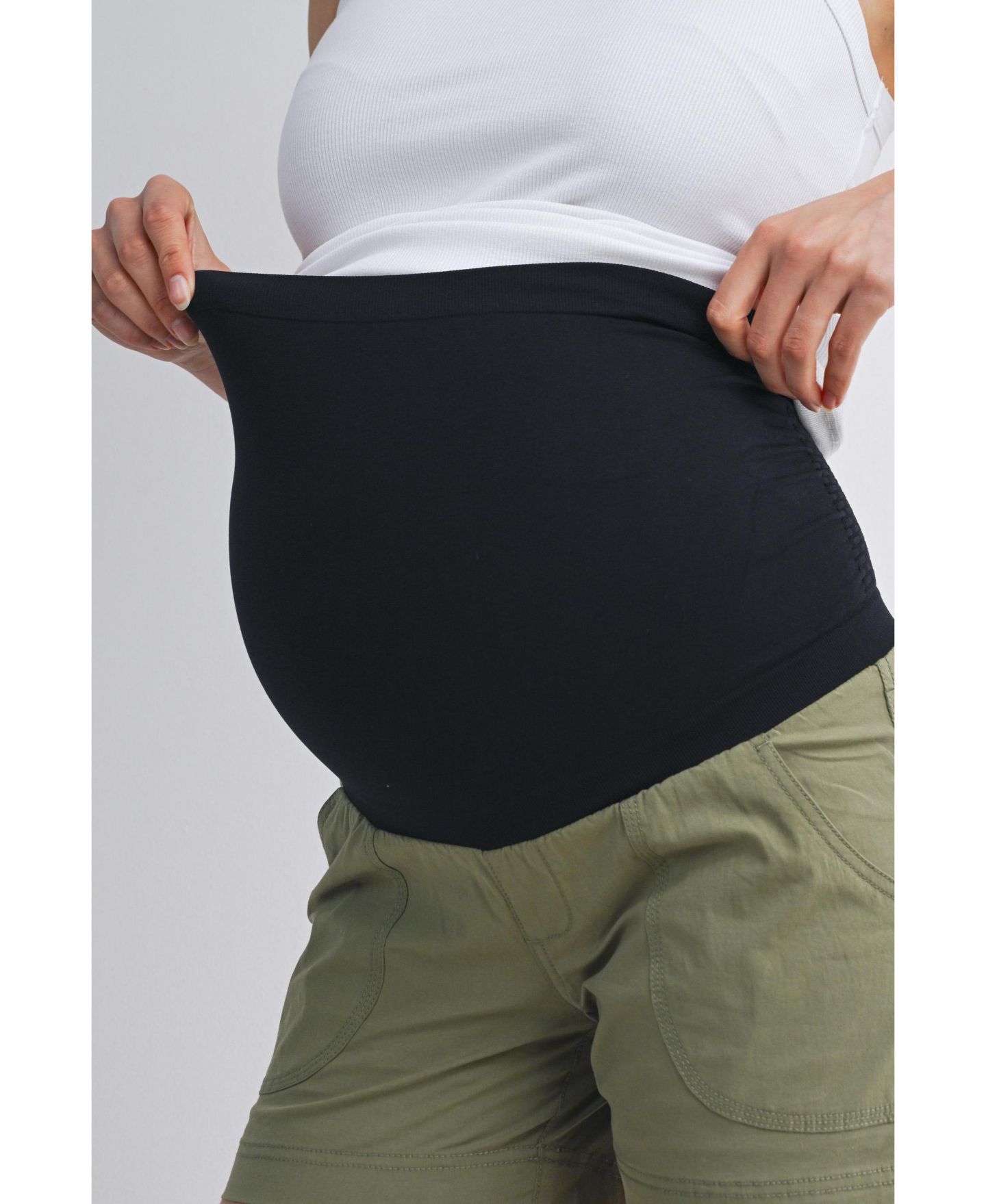 Женские шорты Hello Miz Maternity Over-the-Belly Pull-On Shorts with Pockets, цвет: Оливковый — фото 6