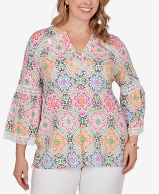 Plus Size Medallion Print Lace Detail Knit Top