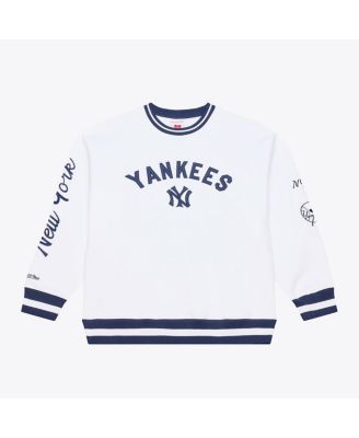 Men's White New York Yankees Arctic Fleece Sweatshirt