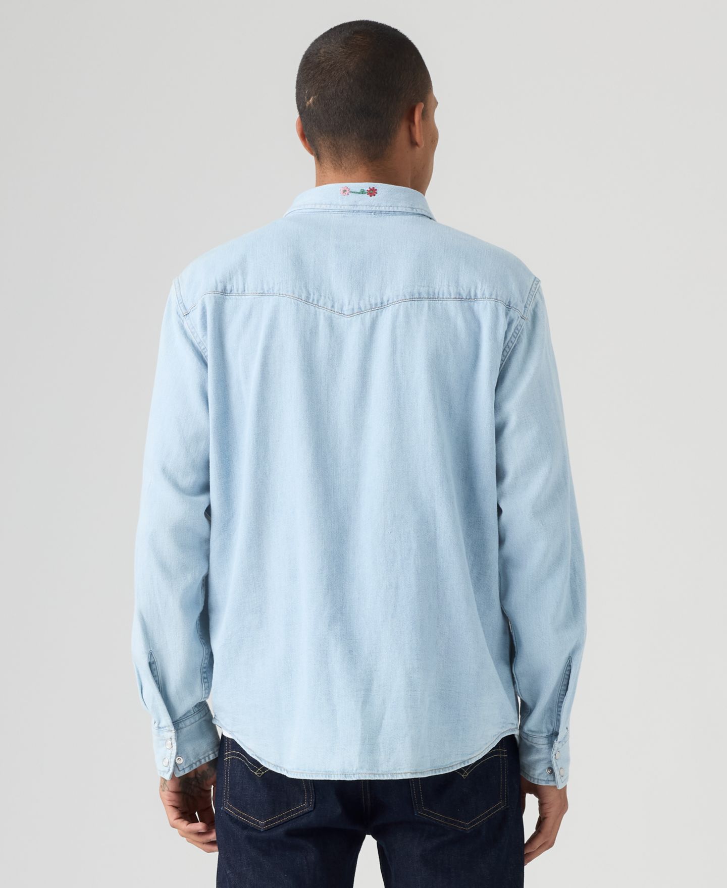 Мужская рубашка Levi's Premium Relaxed-Fit Western Embroidered, цвет: Spring Flowers — фото 5