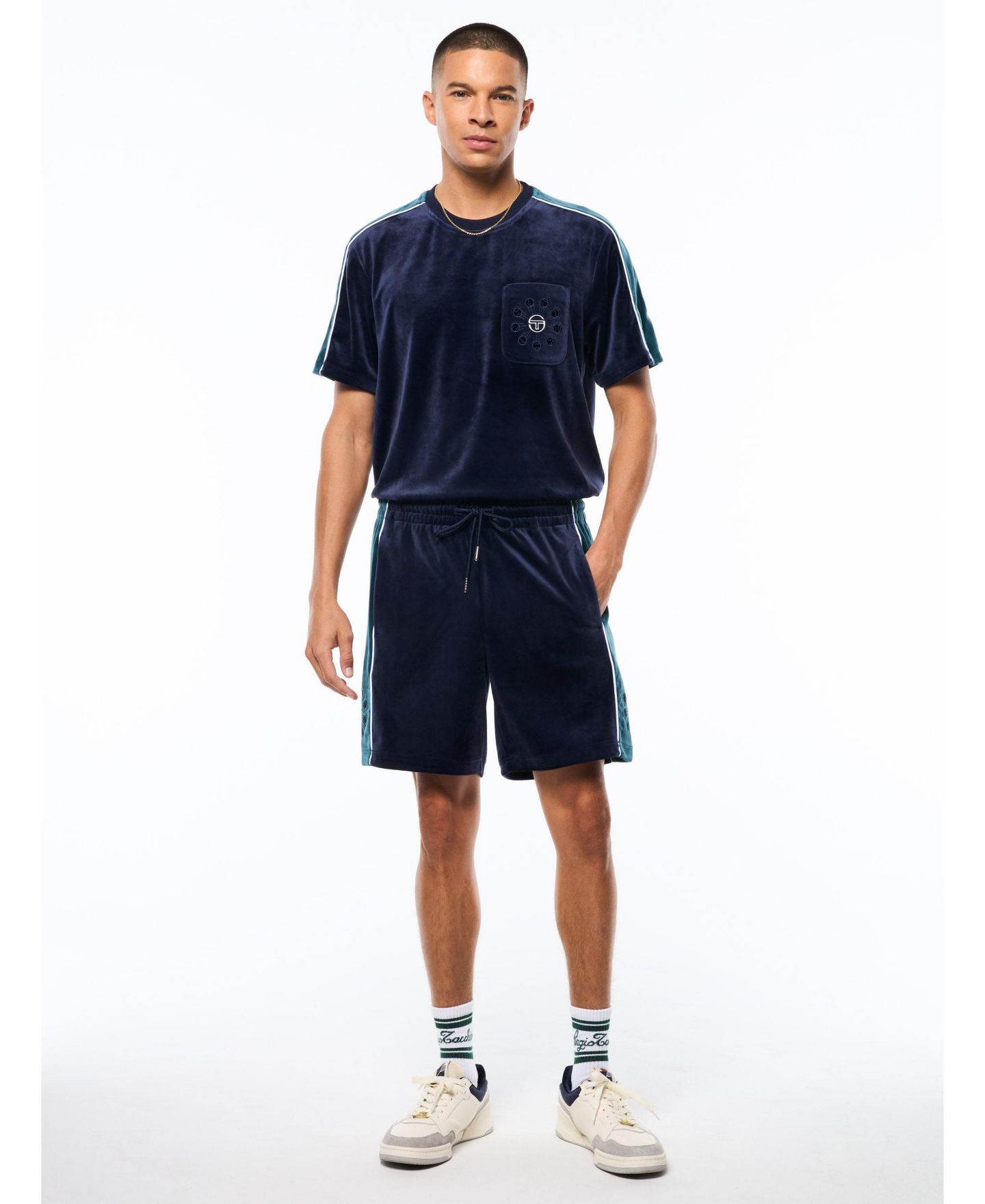 Мужские шорты Sergio Tacchini Cresta Velour Short, 7" inseam, цвет: Синий — фото 1