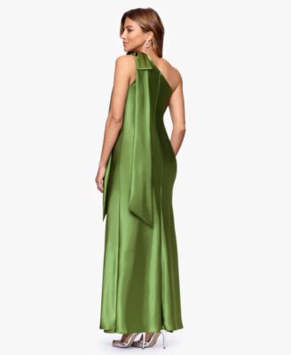 Women's One-Shoulder Ball Gown