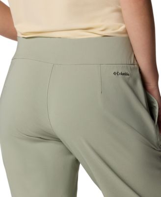 Women's All Seasons Regular-Fit Capri Pants