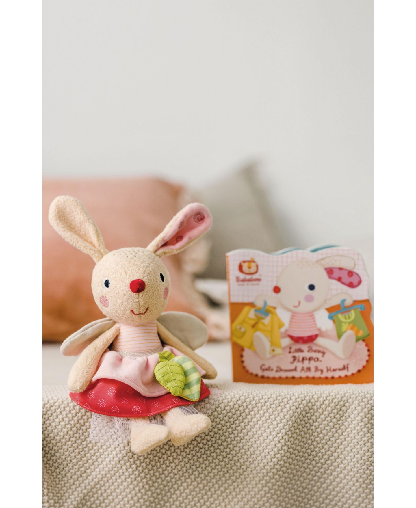 Детские мягкие игрушки Bababoo and friends Pippa Bunny Book and Plush Set, 2-Piece Set — фото 2