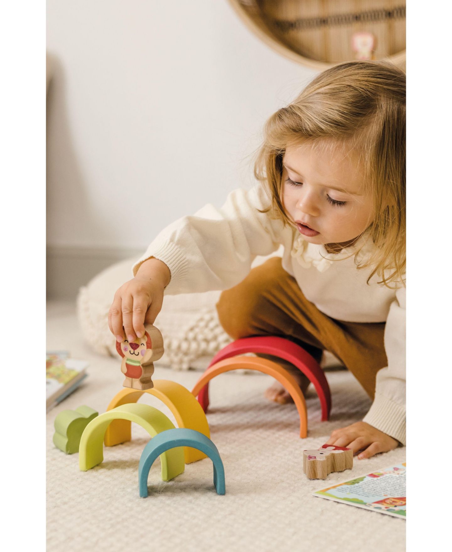 Детские конструкторы Bababoo and friends Enchanted Rainbow 12-Piece Wooden Stacking Roleplay Set, Ages 2+ — фото 3