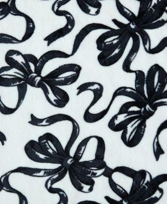Ballet Bows Printed Plush Throw, 70" X 50"