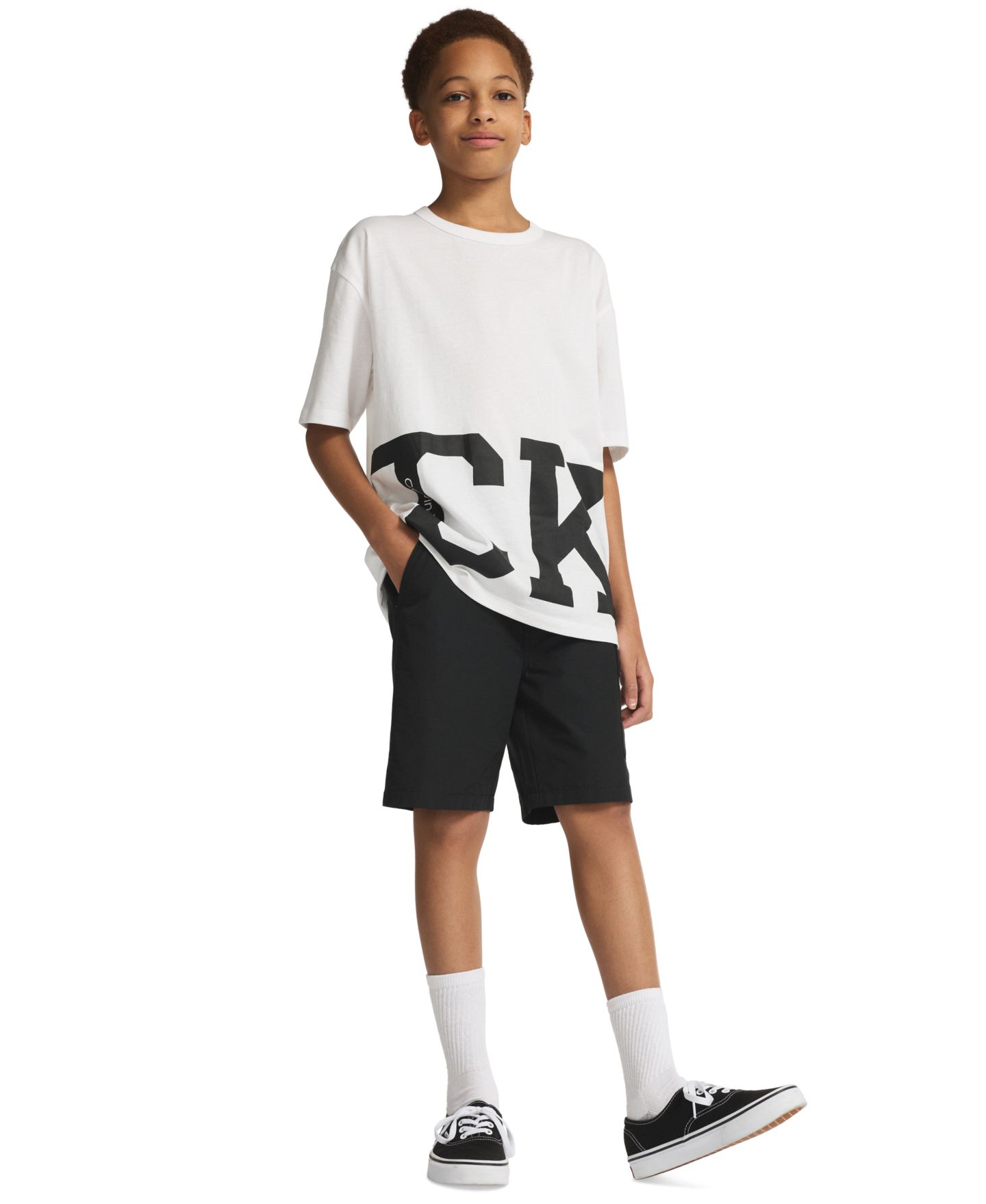 Футболка Calvin Klein Short-Sleeve Crewneck для мальчиков, цвет: Белый — фото 2