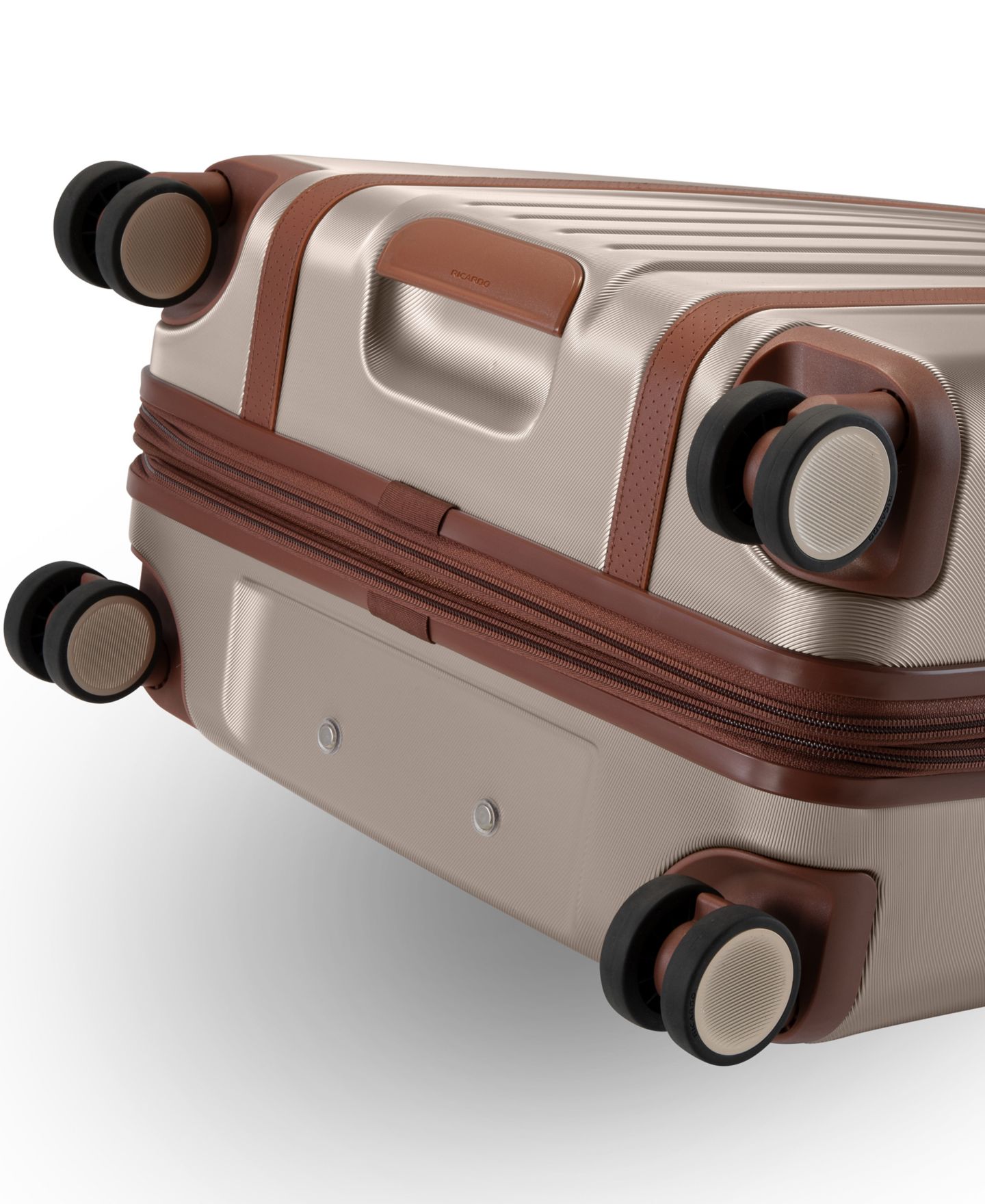 Чемодан Ricardo Montecito 2.0 Medium Hardside Check-In Spinner Suitcase, цвет: Шампань — фото 6