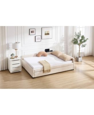 Upholstered Daybed with Trundle