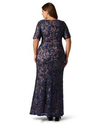 Plus Size Sequin Sweetheart Neck Ball Gown