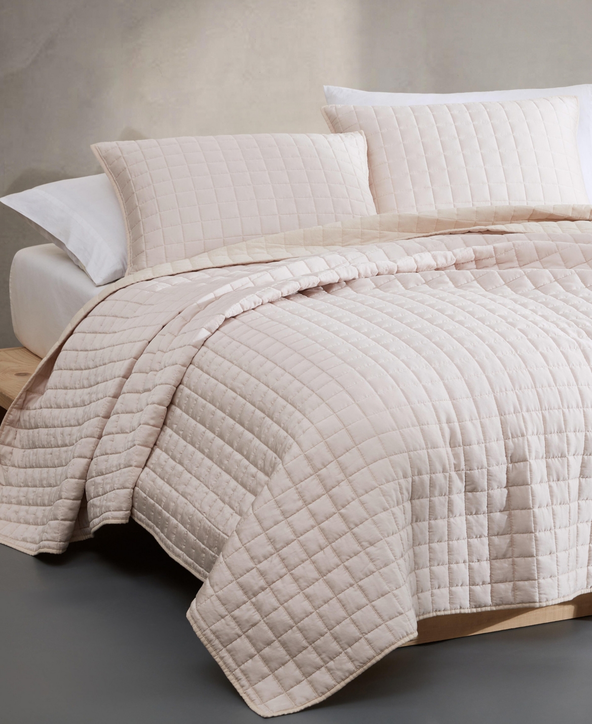 Calvin Klein Signature Solid 3-Pc. Quilt Set