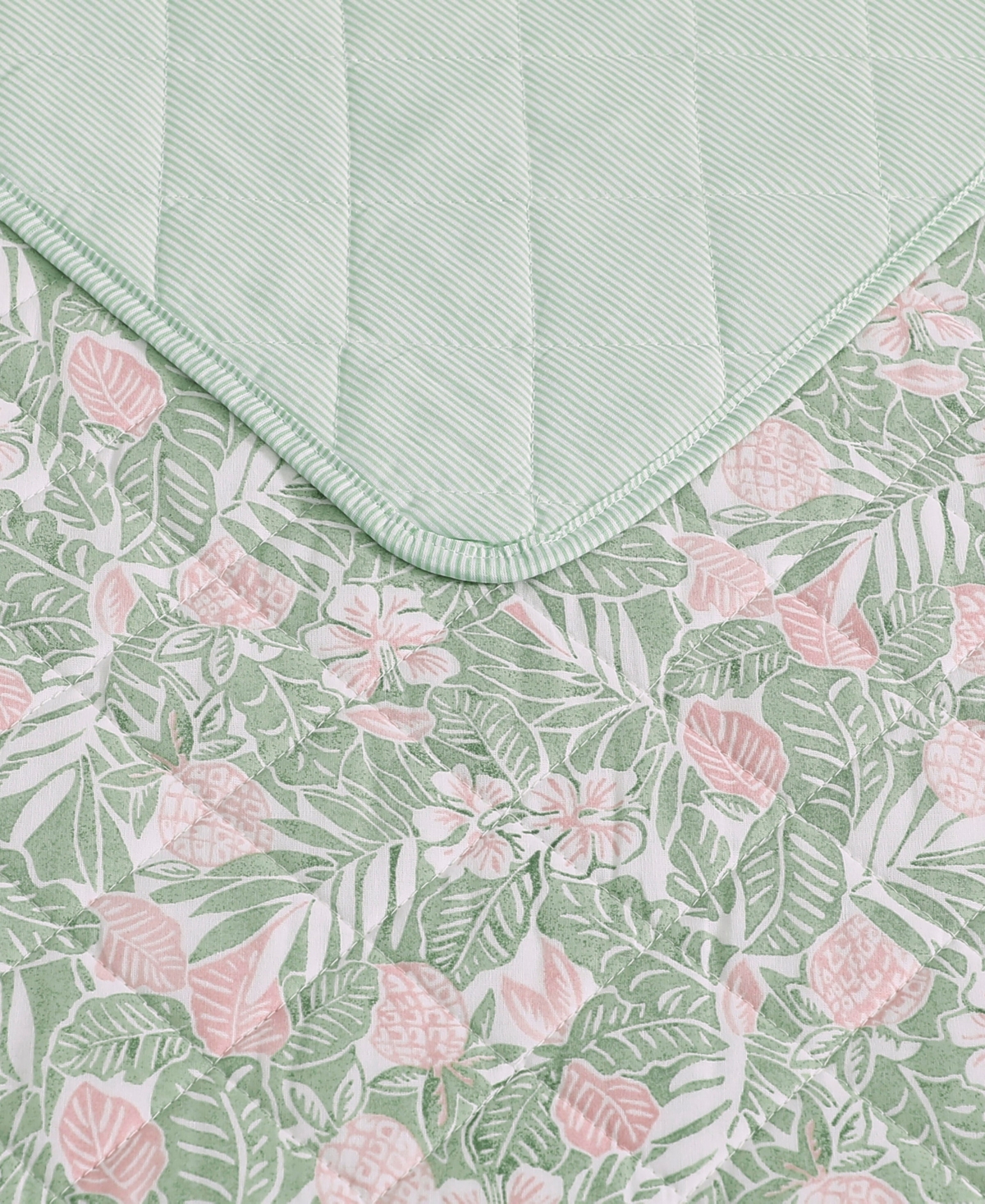 Tommy Bahama Home Pineapple Bloom Cotton Reversible 3-Pc. Quilt Set