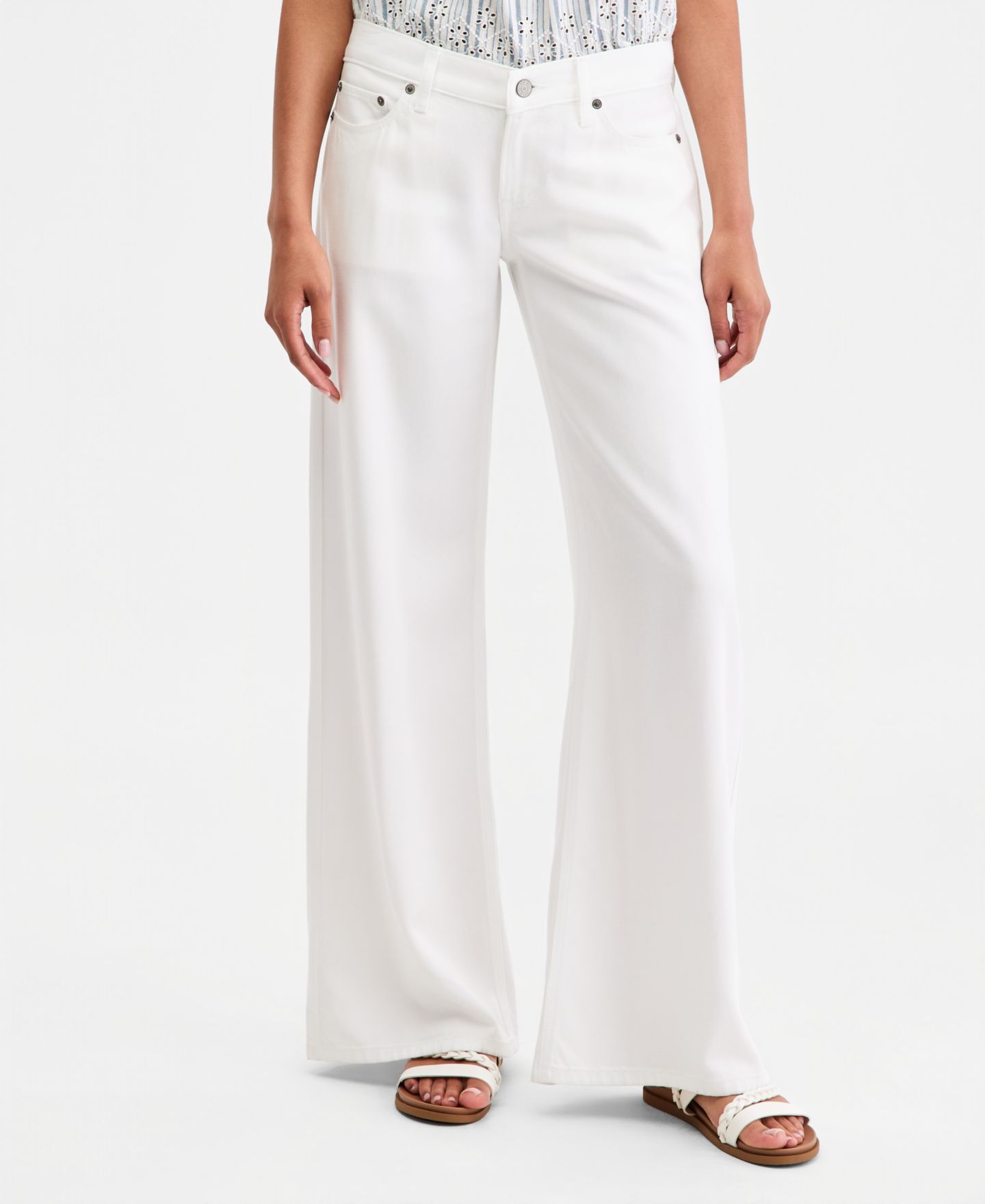 Женские джинсы Lucky Brand Liquid Luxe Super Low-Rise Ultra Wide-Leg, цвет: Чистый белый варёный — фото 4