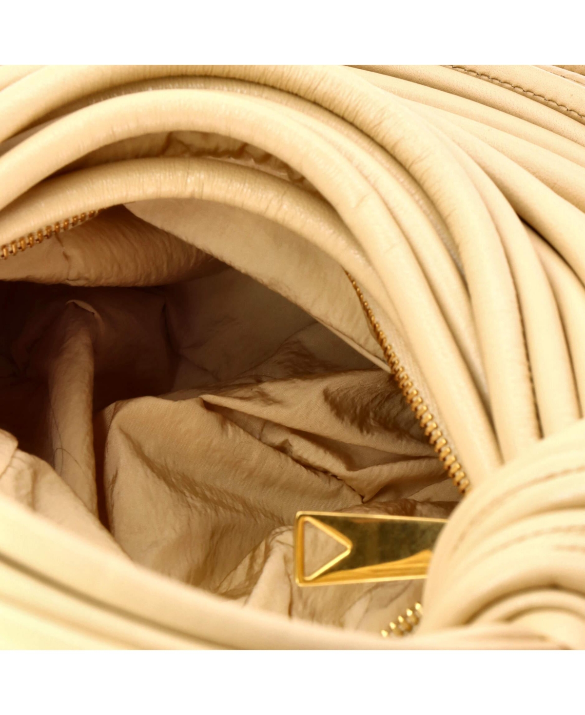 Pre-Owned Bottega Veneta Mini Double Knot Hobo Tubular Leather