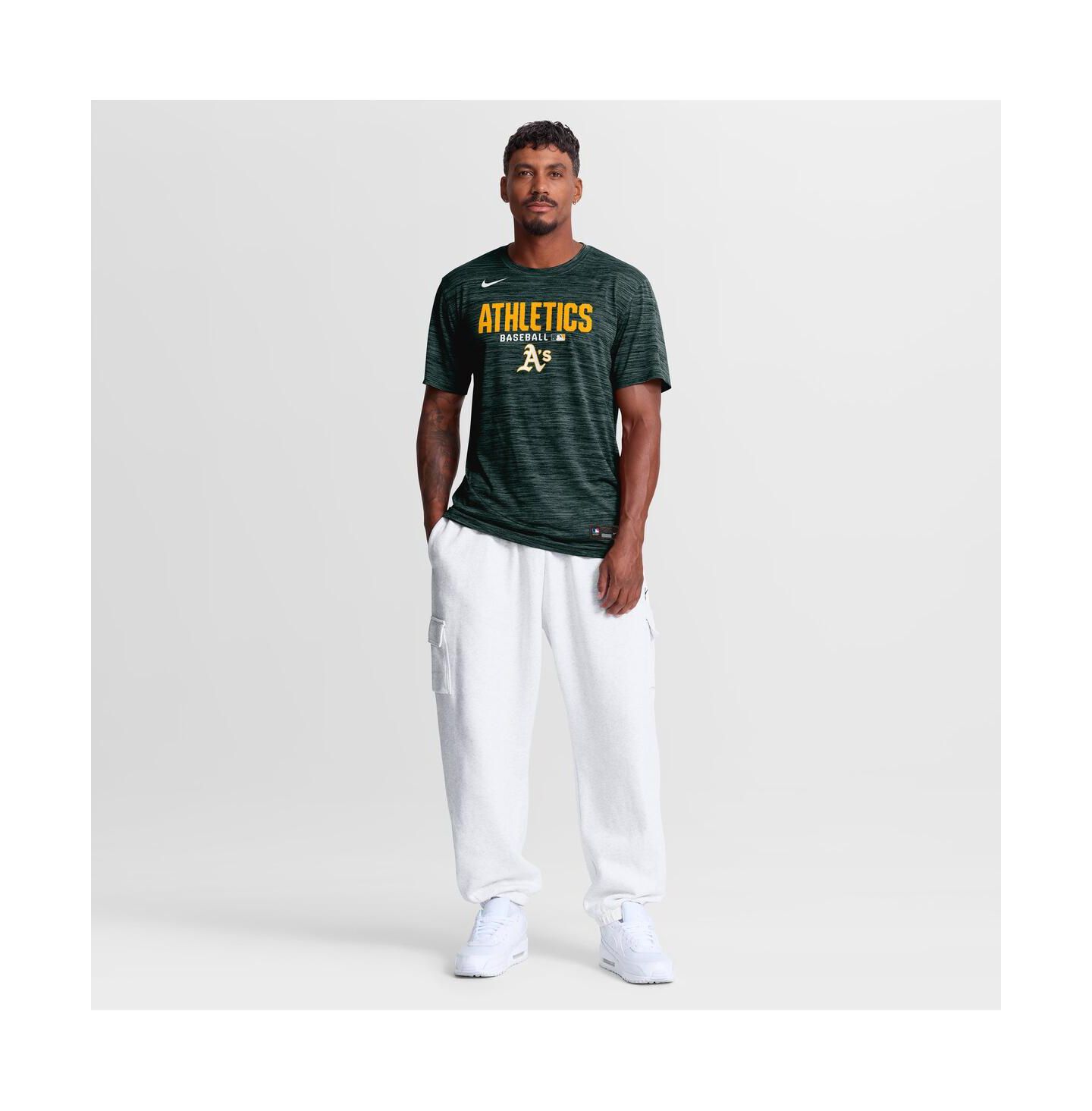 Мужская футболка Nike Green Athletics Authentic Collection Velocity Dri-FIT — фото 3