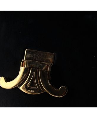 Medium Triomphe Shoulder Bag Smooth Calfskin