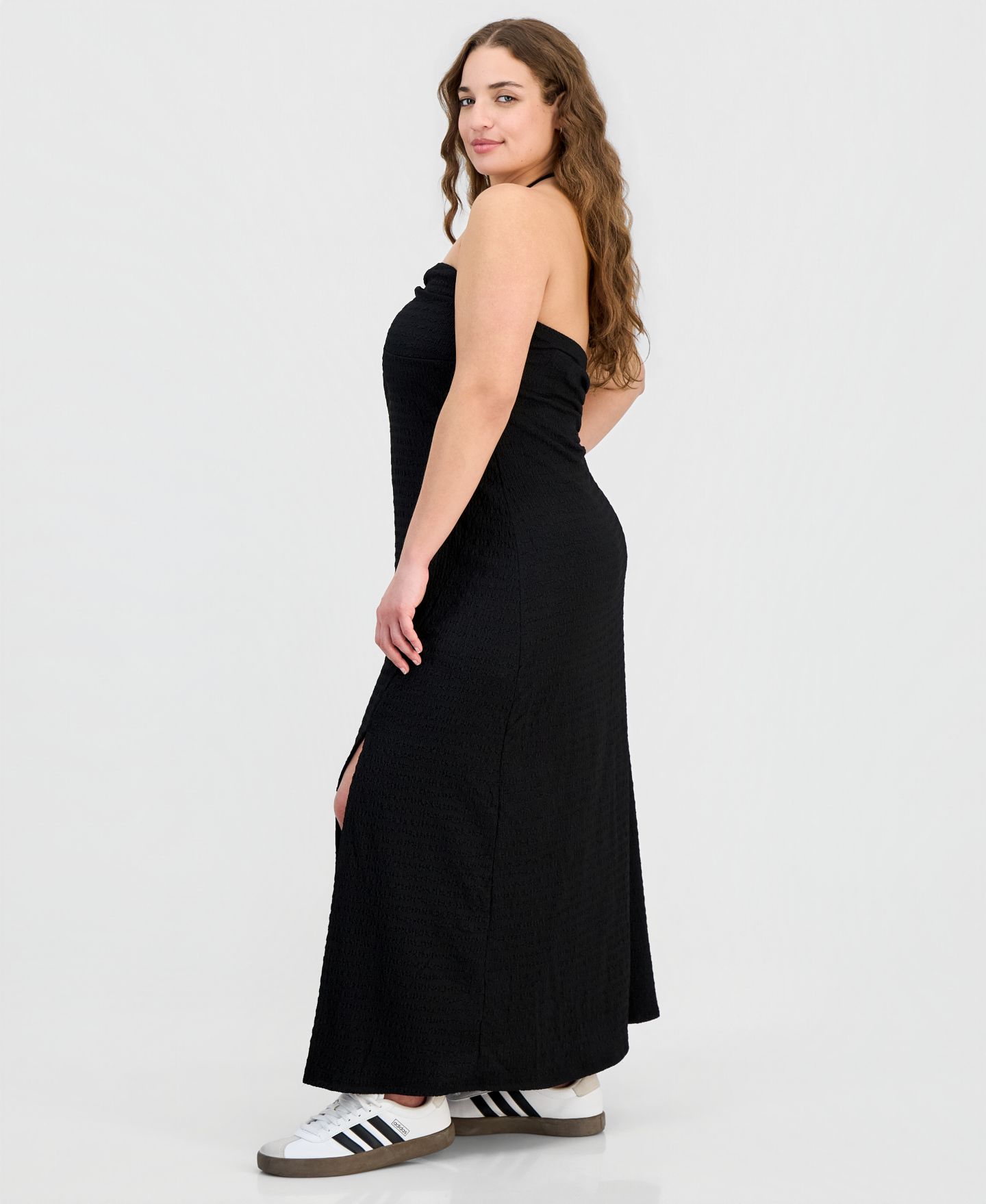 Женское платье Madden Girl Trendy Plus Size Halter Bandeau Maxi, цвет: Чёрный — фото 3