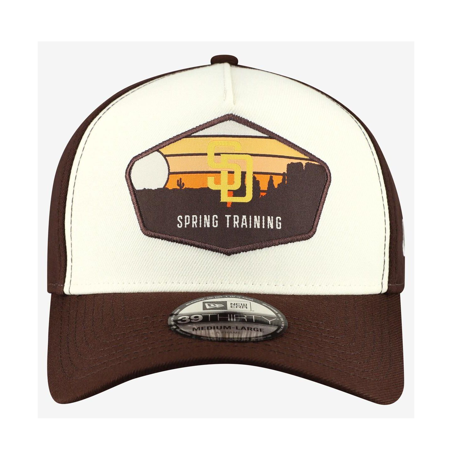 Мужские головные уборы New Era Stone San Diego Padres 2026 Spring Training Fan Pack Gradient 39THIRTY Flex Hat — фото 4