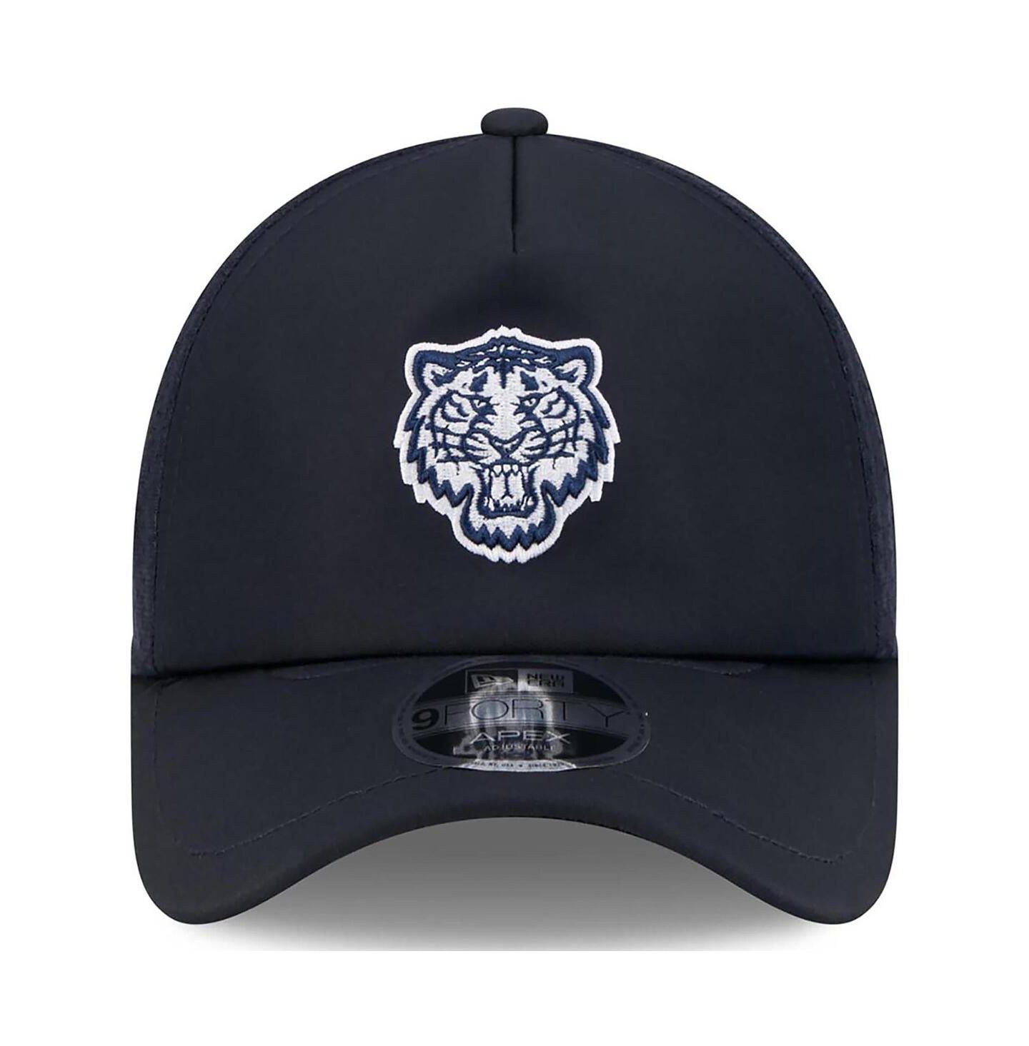 Мужская кепка New Era Navy Detroit Tigers 2026 Batting Practice Alternate Apex 9FORTY Adjustable Hat — фото 4
