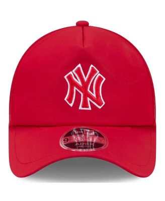 Men's Red New York Yankees 2026 Batting Practice Alternate Apex 9FORTY Adjustable Hat