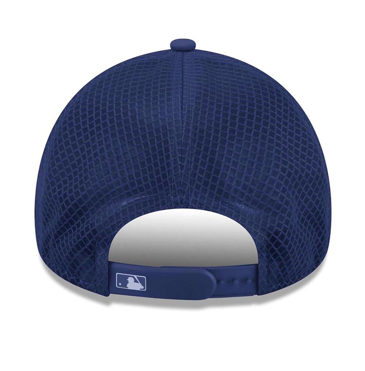 Мужская кепка New Era Navy San Diego Padres 2026 Batting Practice Alternate Apex 9FORTY Adjustable Hat — фото 2