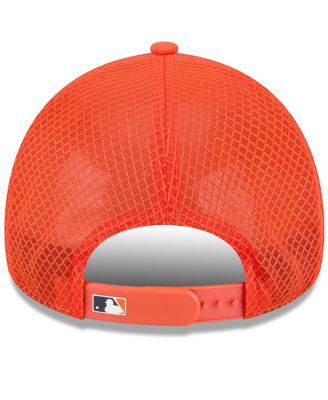 Men's Orange Detroit Tigers 2026 Batting Practice Apex 9FORTY Adjustable Trucker Hat