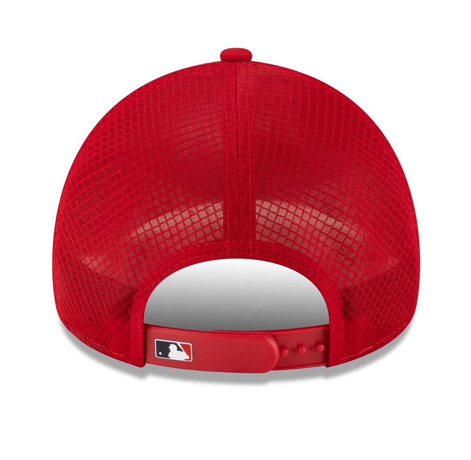 Men's Red St. Louis Cardinals 2026 Batting Practice Apex 9FORTY Adjustable Trucker Hat