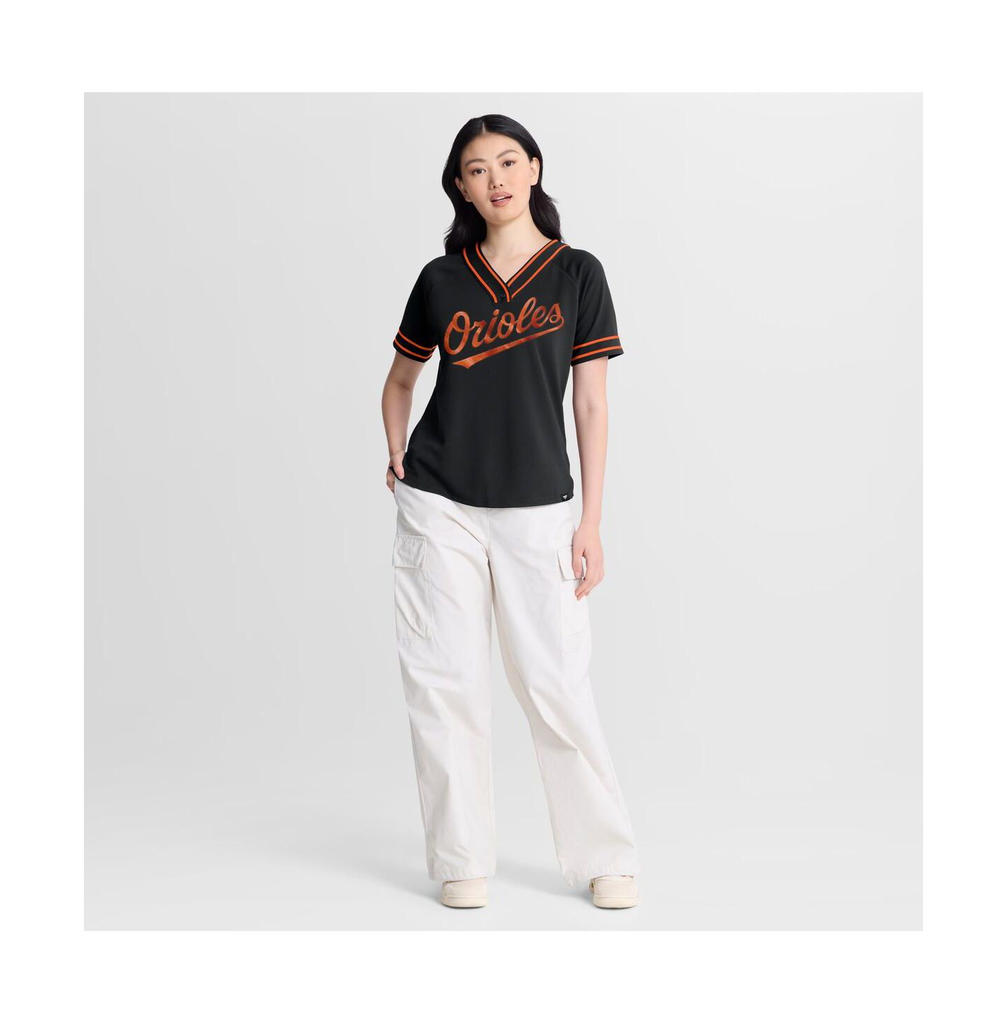 Женская футболка Fanatics Black Baltimore Orioles Diva Race Ahead Raglan V-Neck — фото 3