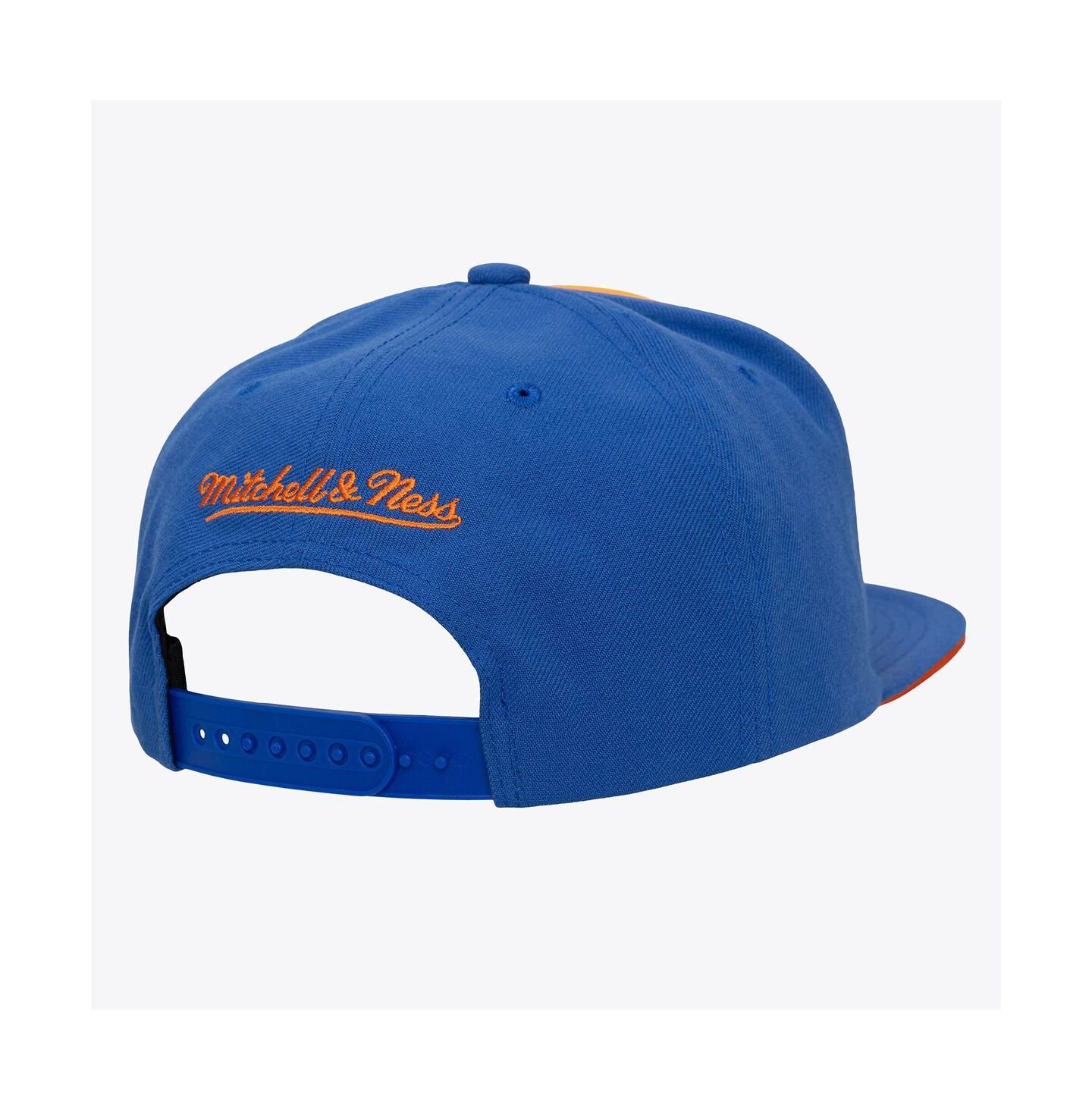 Мужская кепка Mitchell & Ness Orange/Blue New York Knicks Color Pop Snapback Hat — фото 3