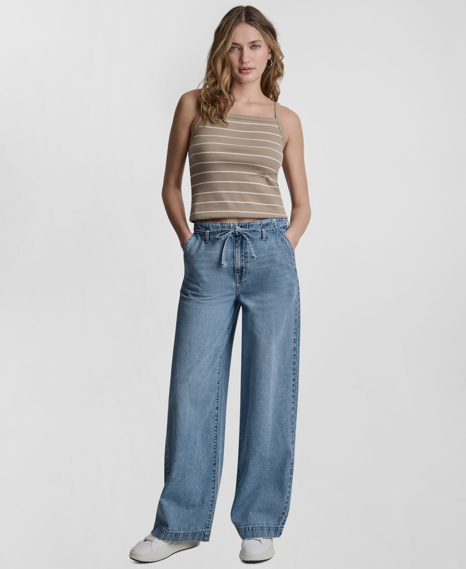Petite High-Rise Wide-Leg Jeans