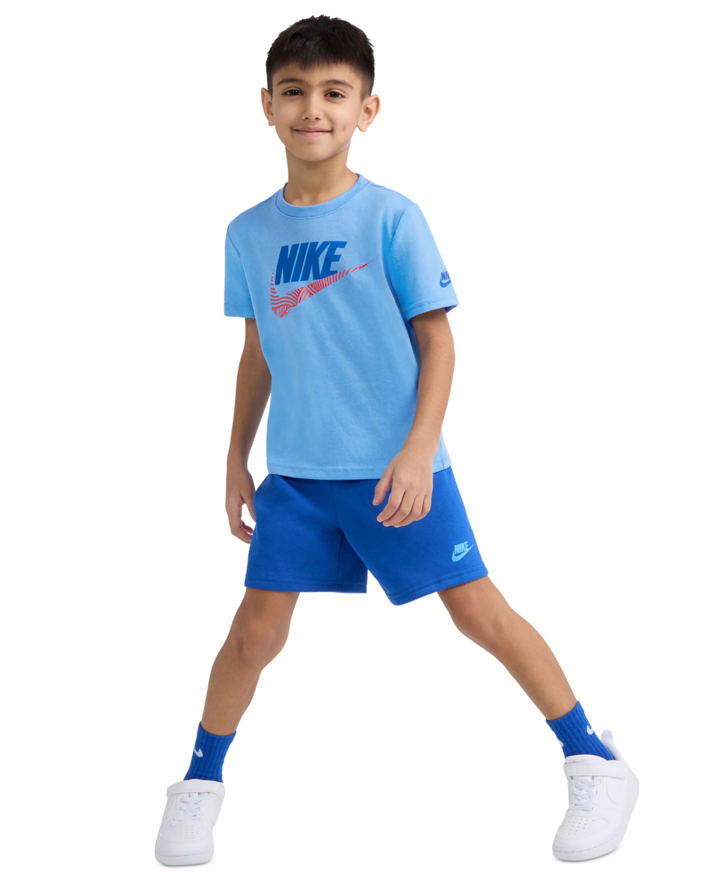 Комплект Nike Futura Crewneck T-Shirt and Shorts, 2-Piece Set для мальчиков, цвет: Королевский синий — фото 2